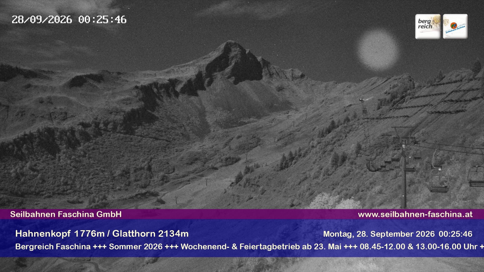 Archiv Foto Webcam Blick auf das Glatthorn, Faschina