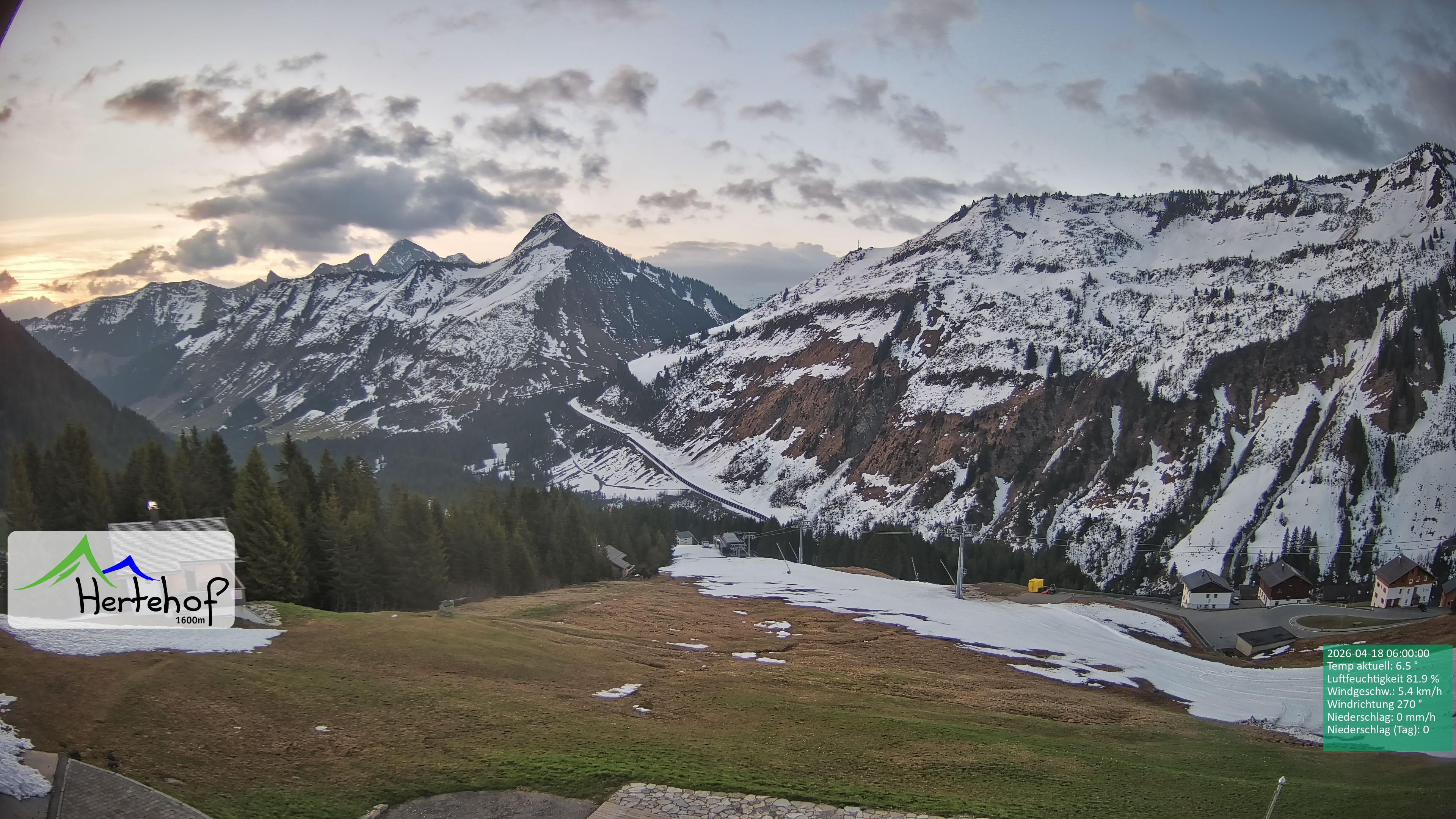 Archiv Foto Webcam Damüls: Blick vom Hertehof