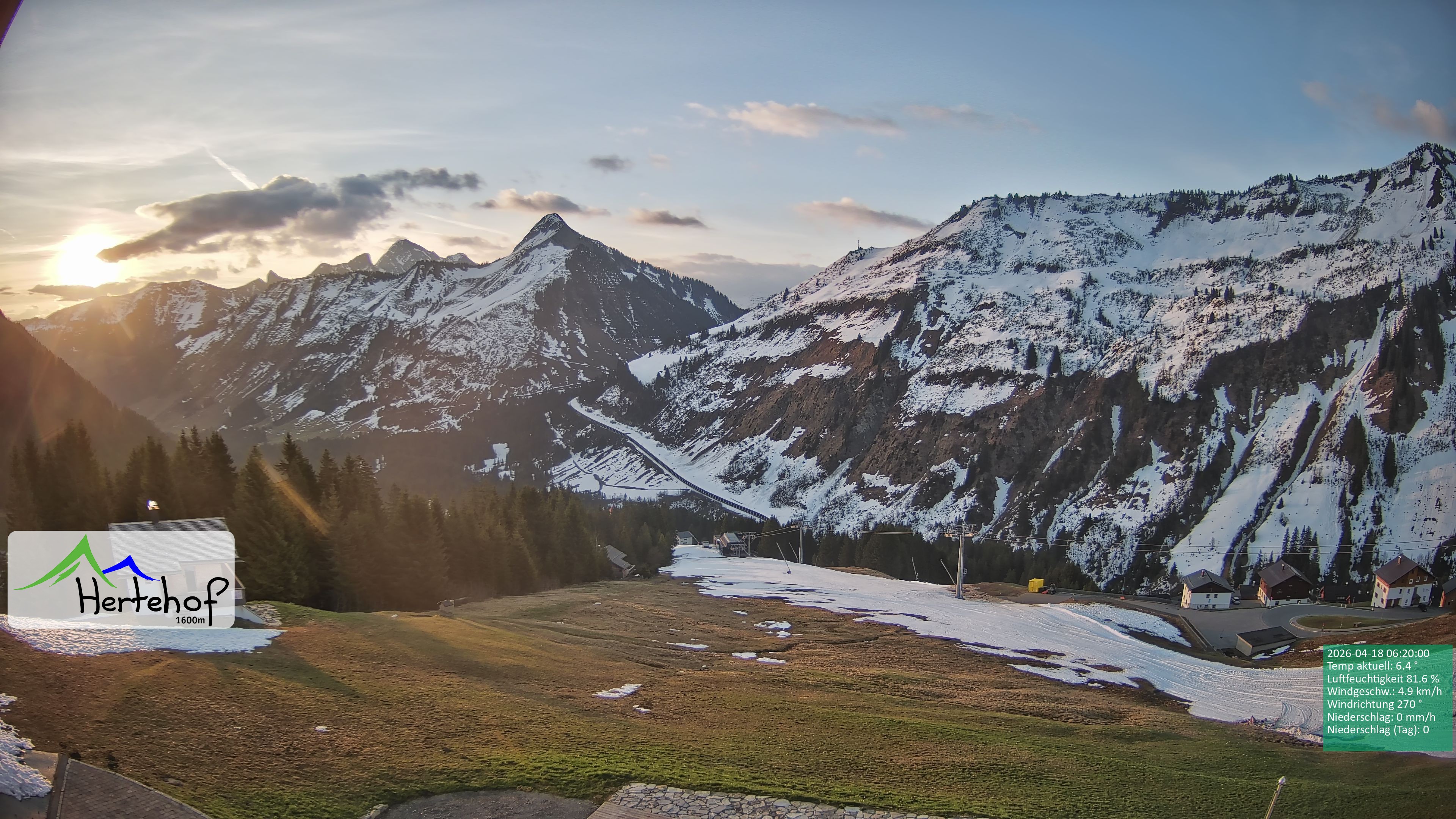 Archiv Foto Webcam Damüls: Blick vom Hertehof