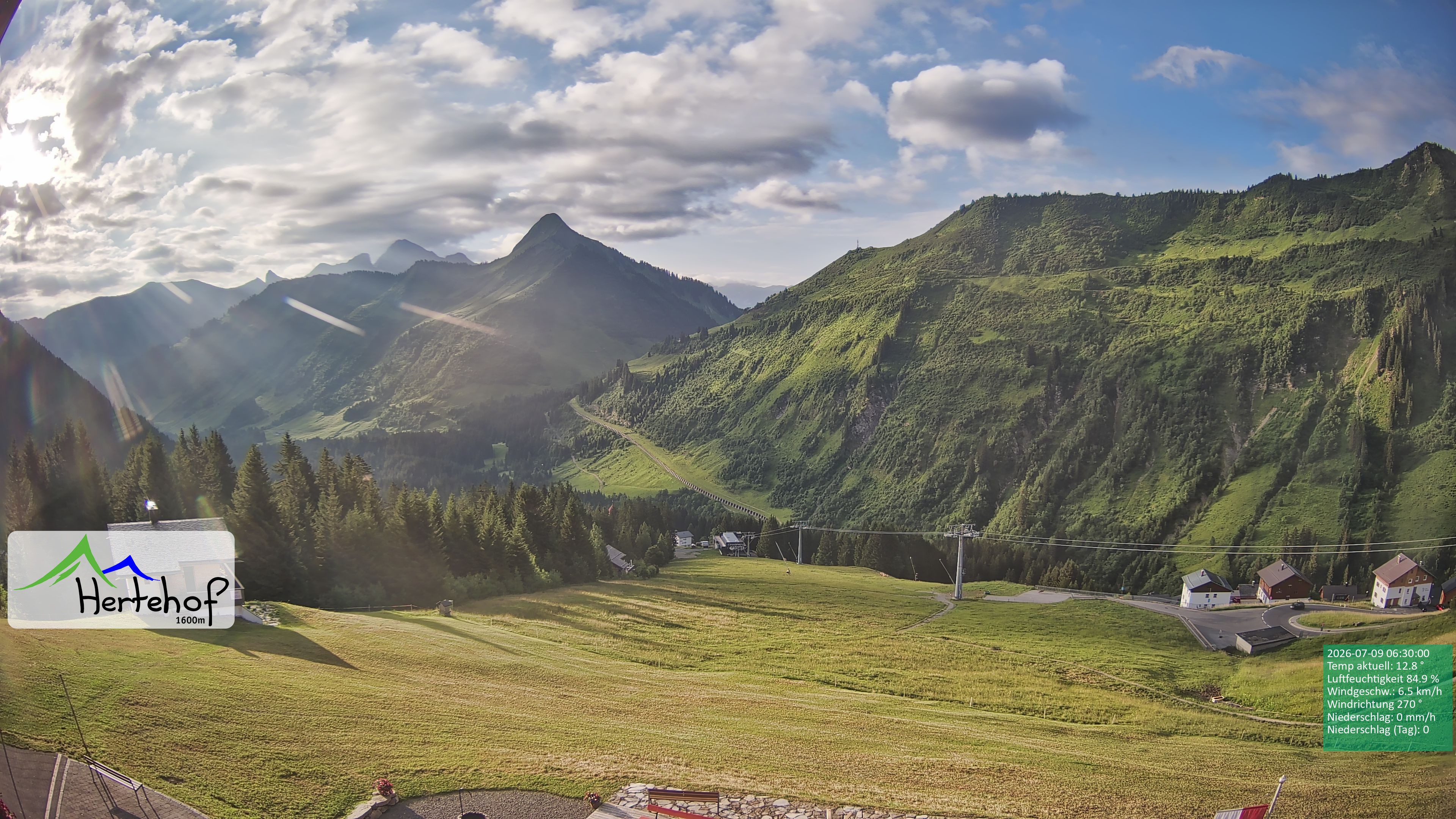 Archiv Foto Webcam Damüls: Blick vom Hertehof