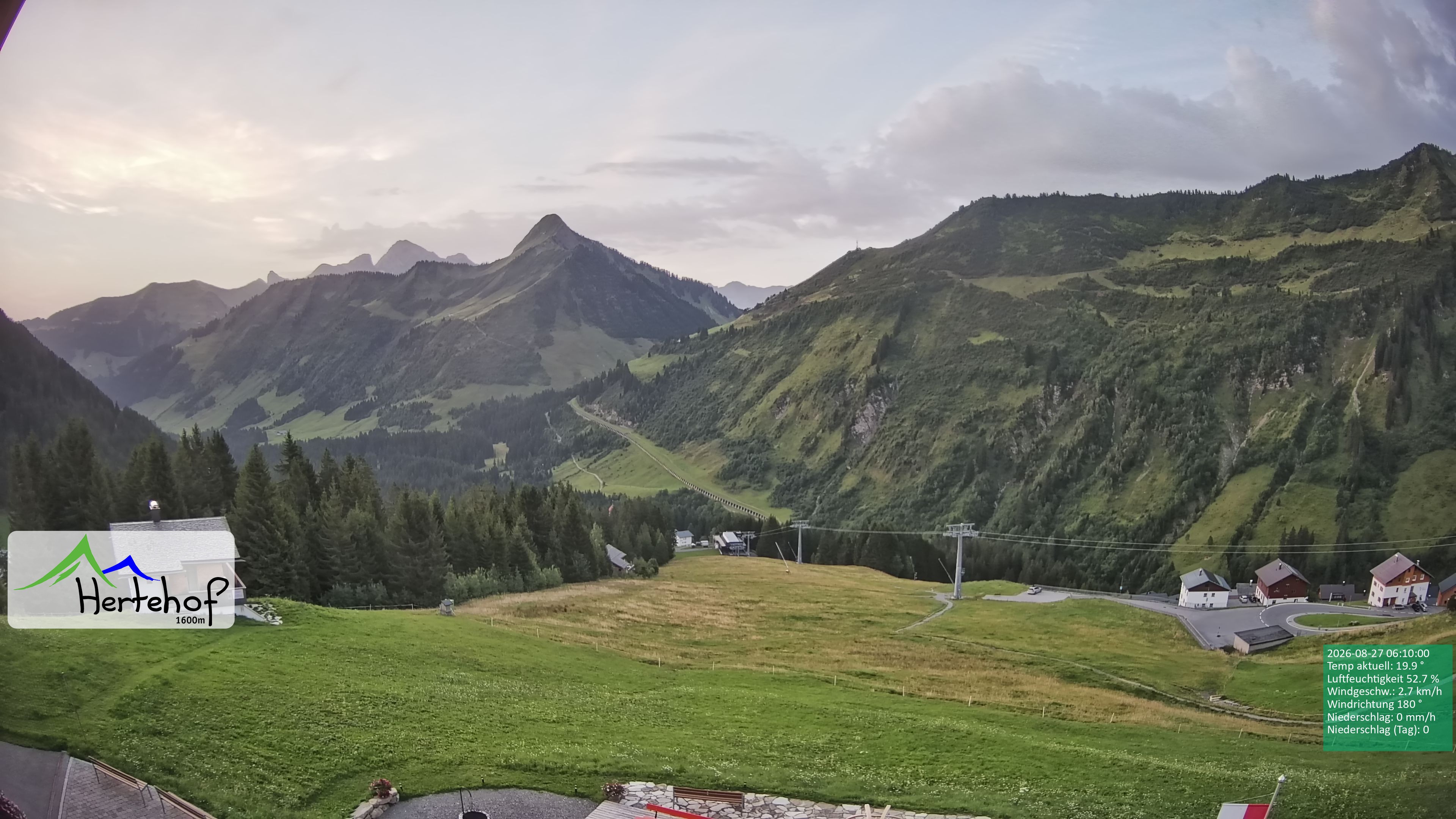Archiv Foto Webcam Damüls: Blick vom Hertehof