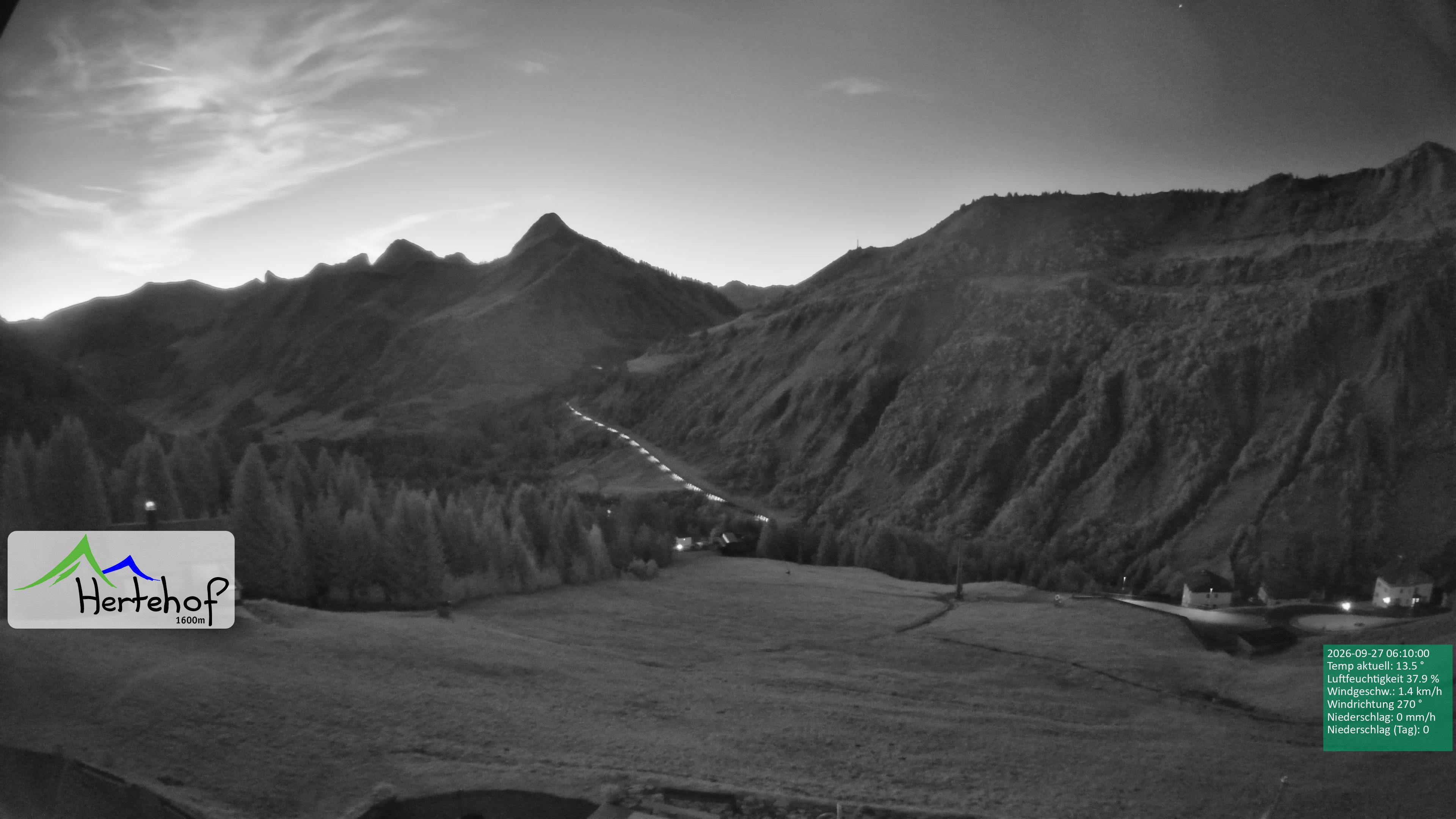 Archiv Foto Webcam Damüls: Blick vom Hertehof