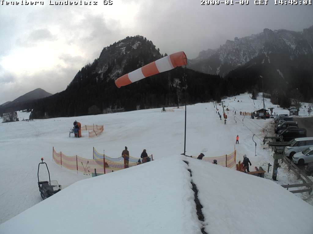 Archiv Foto Webcam Schwangau: Landeplatz am Tegelberg