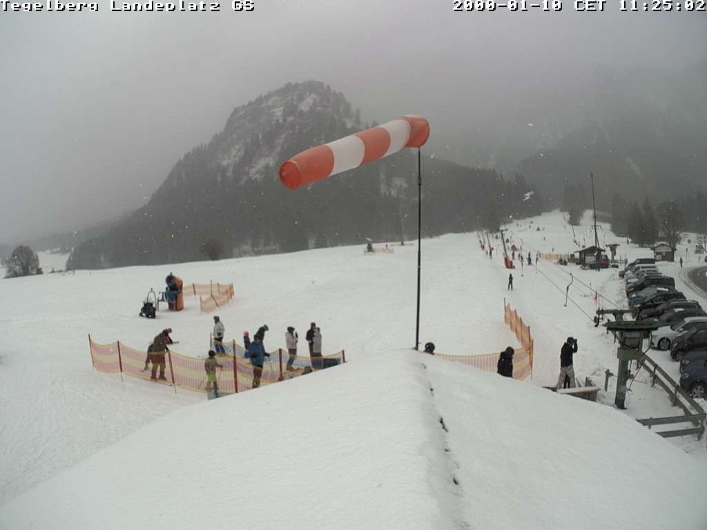 Archiv Foto Webcam Schwangau: Landeplatz am Tegelberg