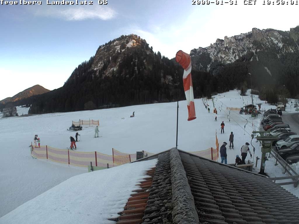 Archiv Foto Webcam Schwangau: Landeplatz am Tegelberg