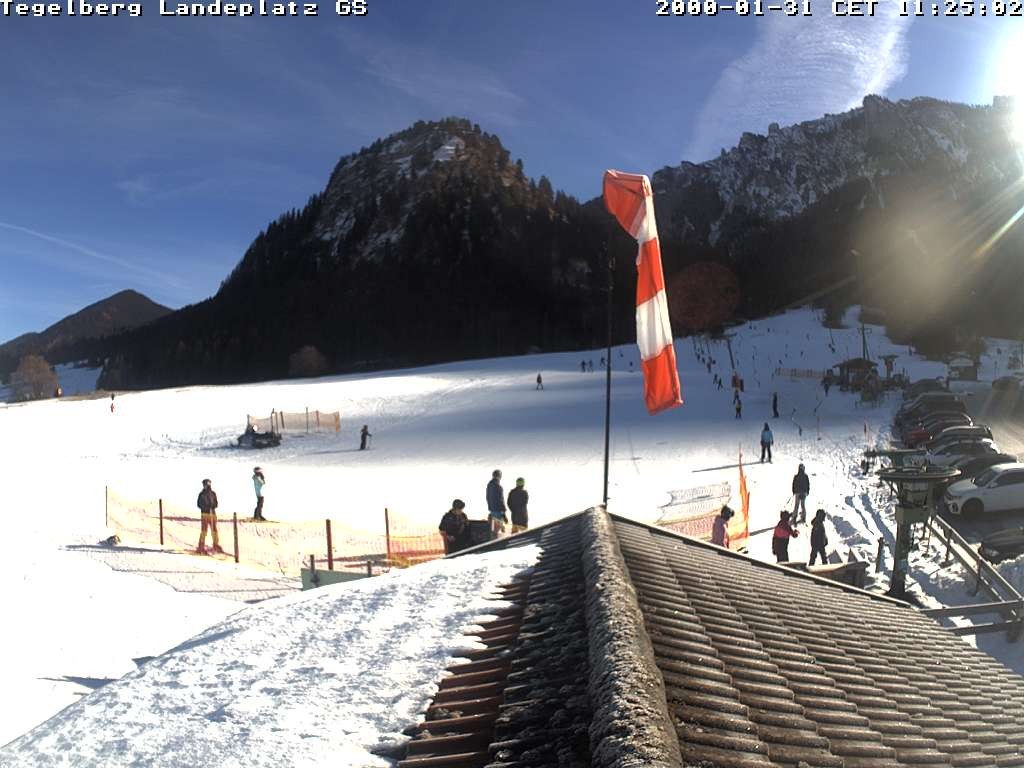 Archiv Foto Webcam Schwangau: Landeplatz am Tegelberg