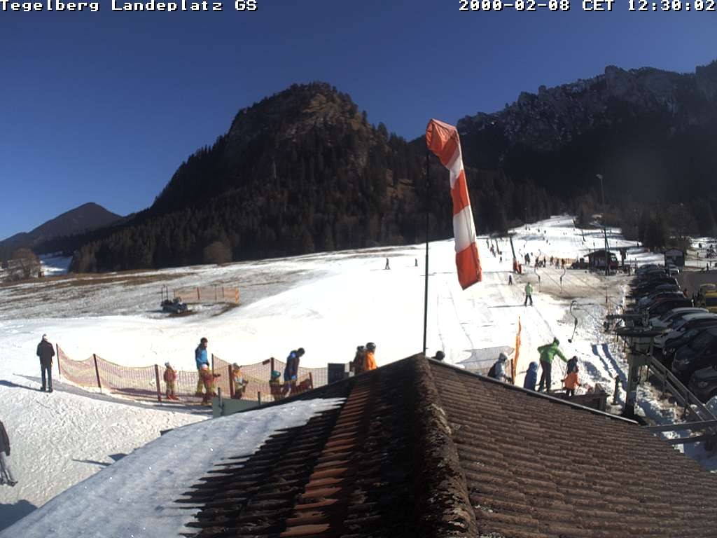 Archiv Foto Webcam Schwangau: Landeplatz am Tegelberg