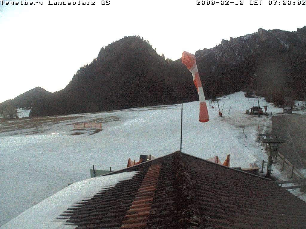Archiv Foto Webcam Schwangau: Landeplatz am Tegelberg