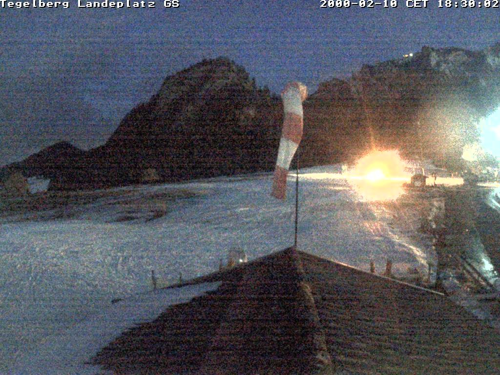 Archiv Foto Webcam Schwangau: Landeplatz am Tegelberg