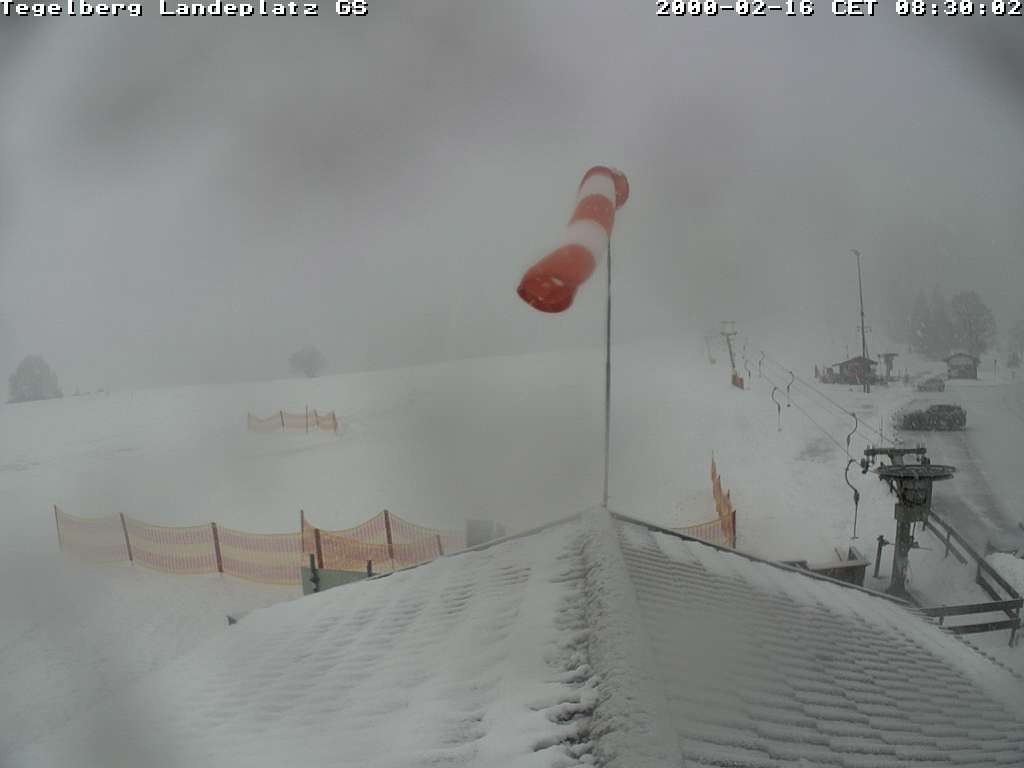 Archiv Foto Webcam Schwangau: Landeplatz am Tegelberg