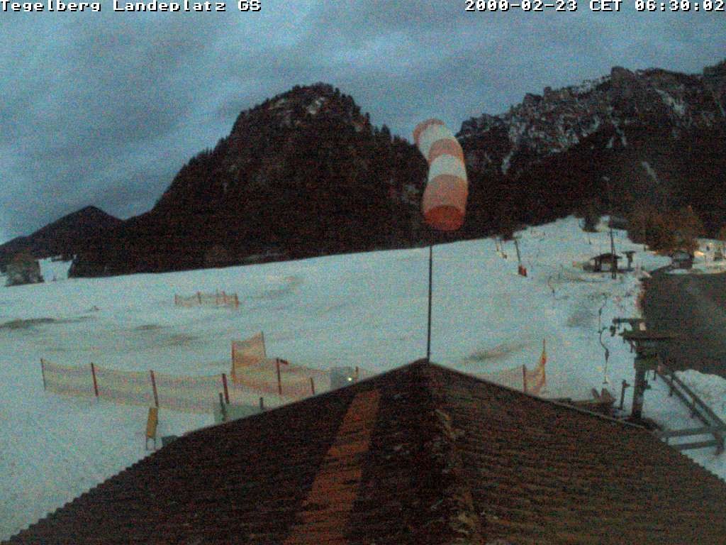 Archiv Foto Webcam Schwangau: Landeplatz am Tegelberg