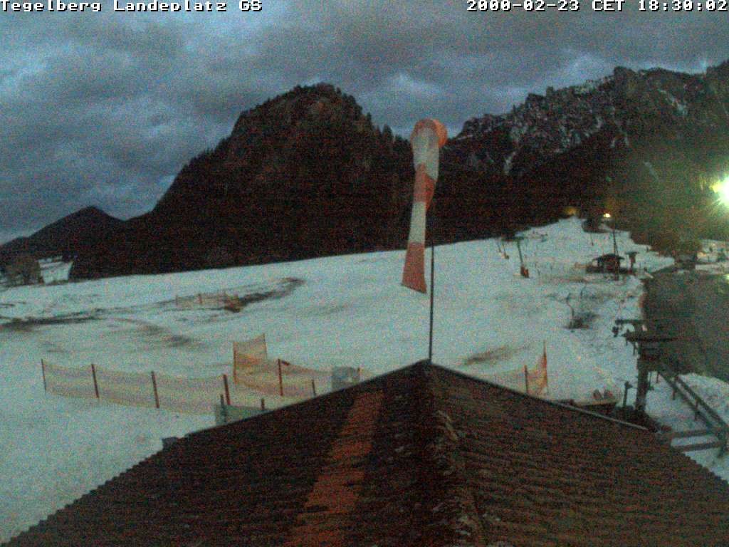 Archiv Foto Webcam Schwangau: Landeplatz am Tegelberg