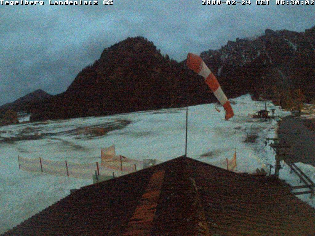 Archiv Foto Webcam Schwangau: Landeplatz am Tegelberg