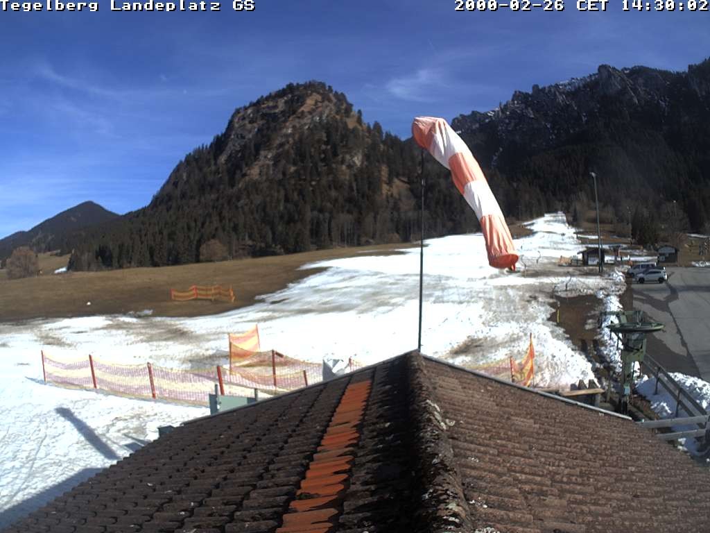 Archiv Foto Webcam Schwangau: Landeplatz am Tegelberg