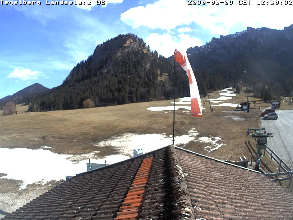 Archiv Foto Webcam Schwangau: Landeplatz am Tegelberg