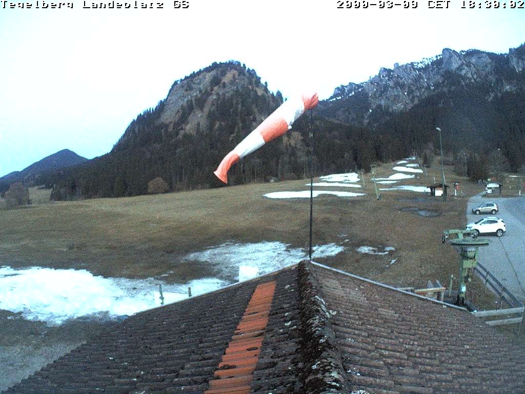 Archiv Foto Webcam Schwangau: Landeplatz am Tegelberg