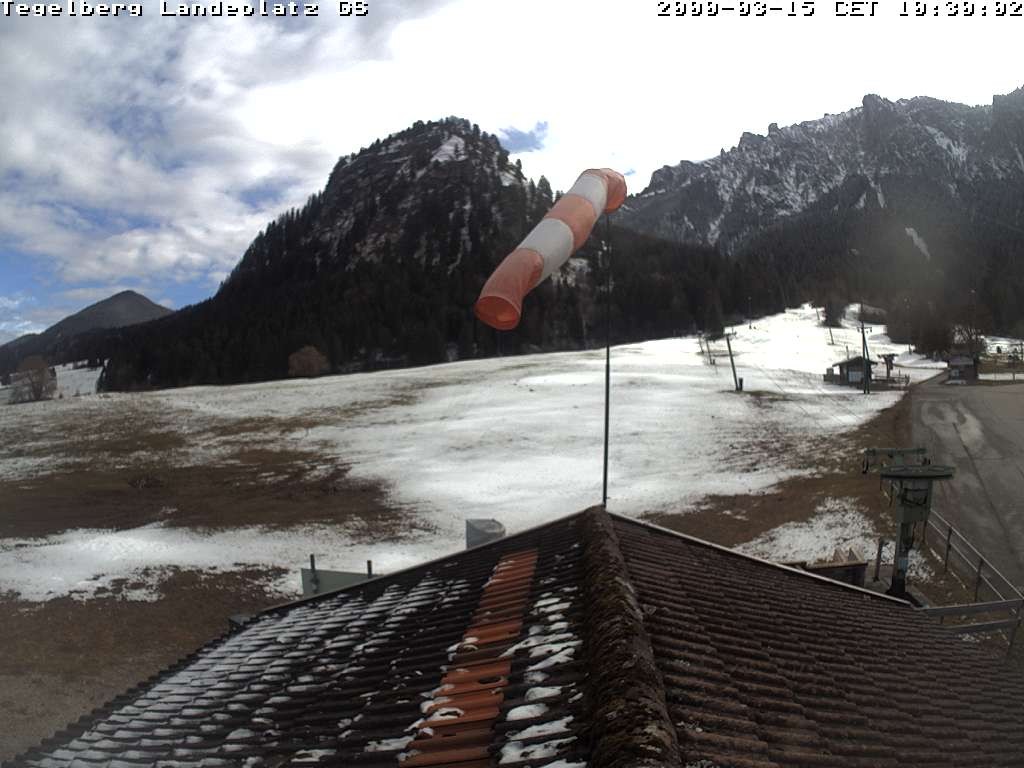 Archiv Foto Webcam Schwangau: Landeplatz am Tegelberg
