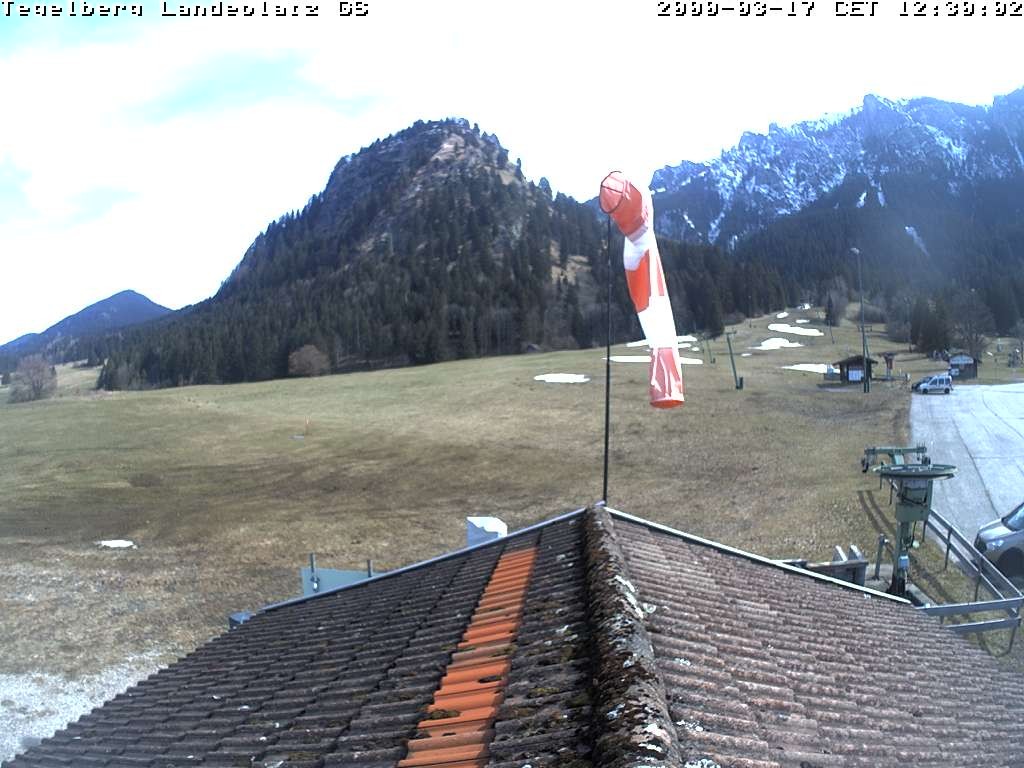 Archiv Foto Webcam Schwangau: Landeplatz am Tegelberg