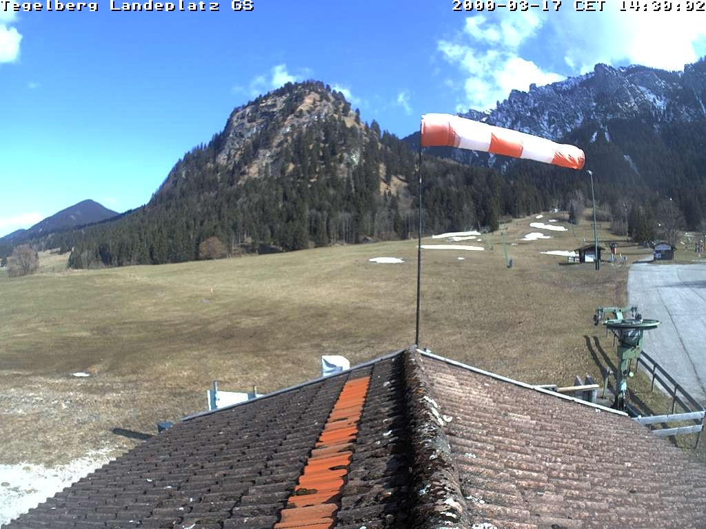 Archiv Foto Webcam Schwangau: Landeplatz am Tegelberg