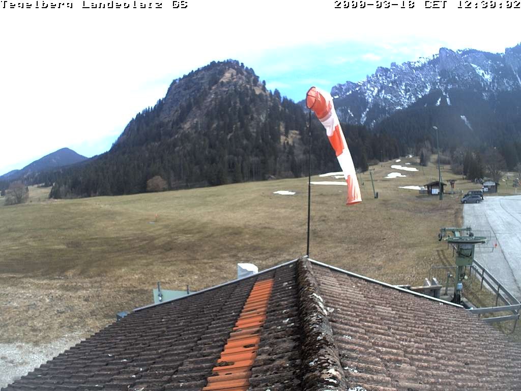 Archiv Foto Webcam Schwangau: Landeplatz am Tegelberg