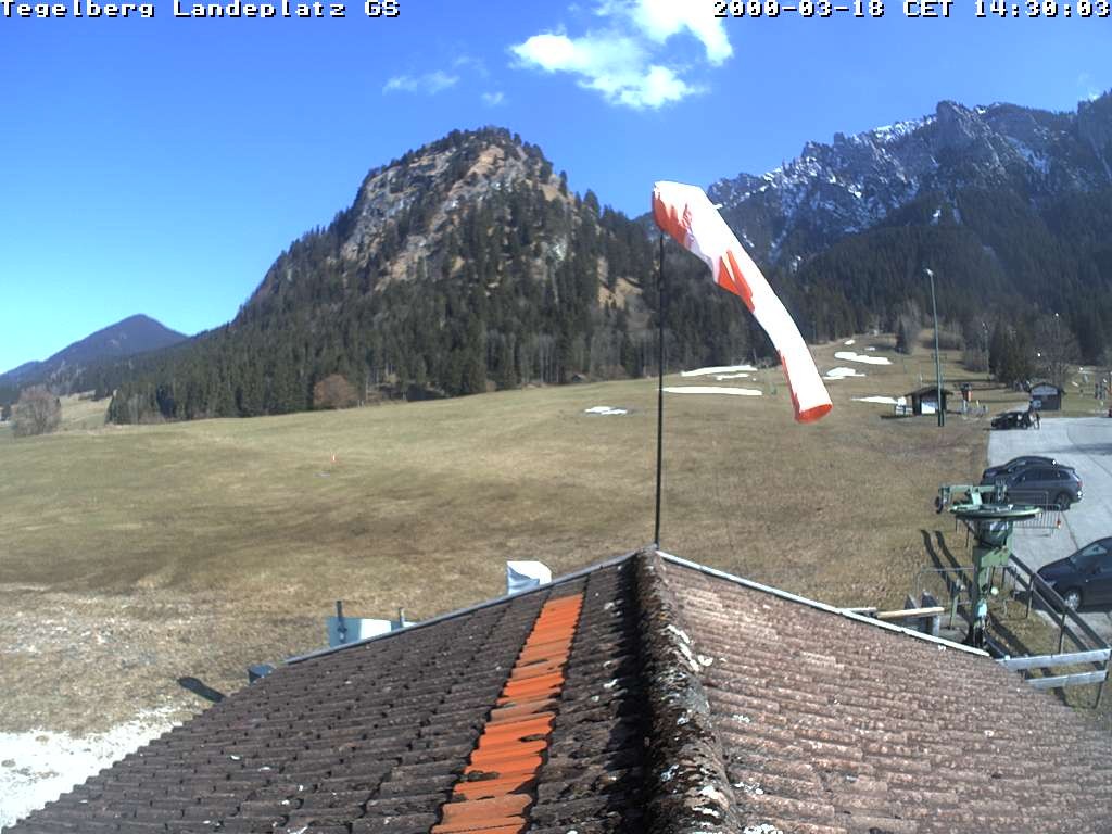 Archiv Foto Webcam Schwangau: Landeplatz am Tegelberg
