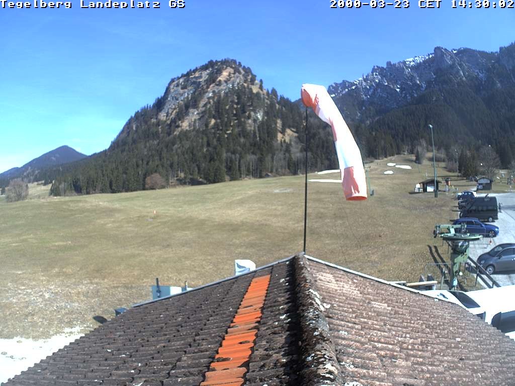 Archiv Foto Webcam Schwangau: Landeplatz am Tegelberg