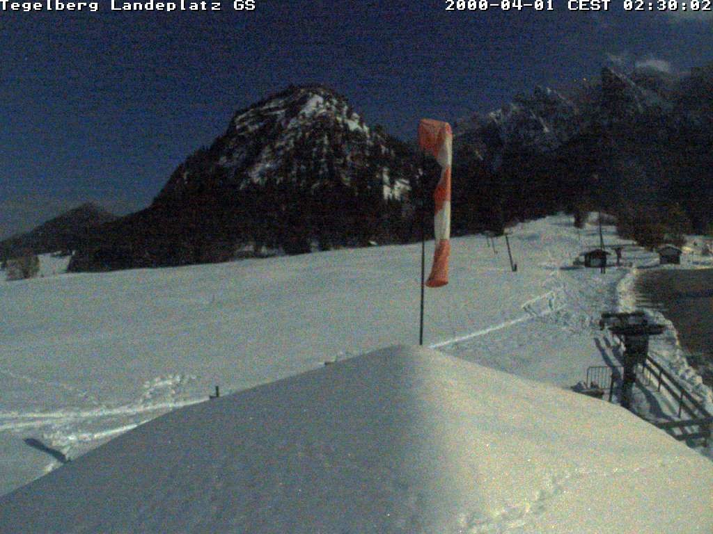 Archived image Webcam Tegelberg - Landing place