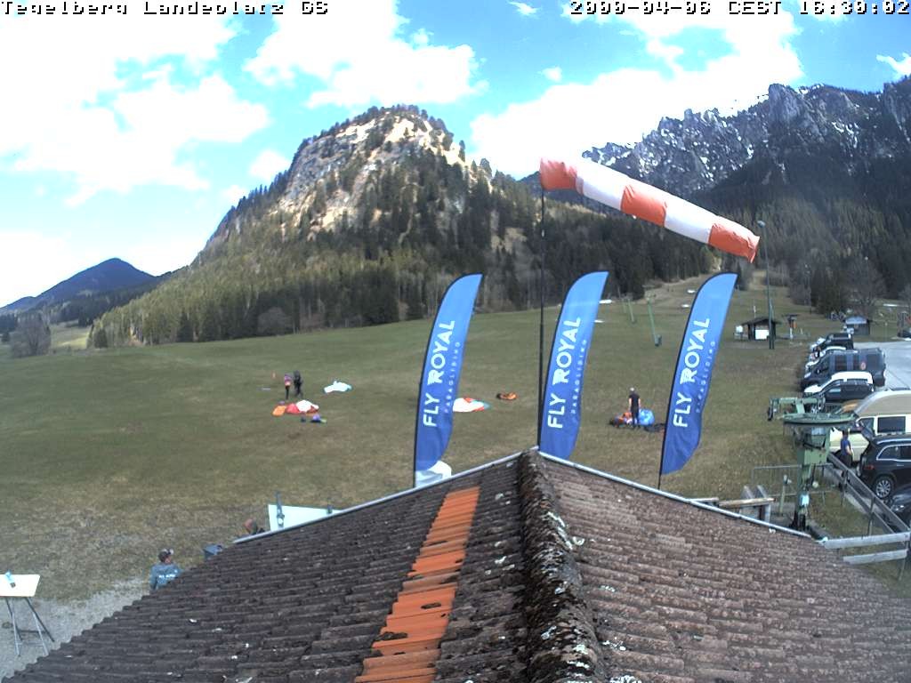 Archiv Foto Webcam Schwangau: Landeplatz am Tegelberg