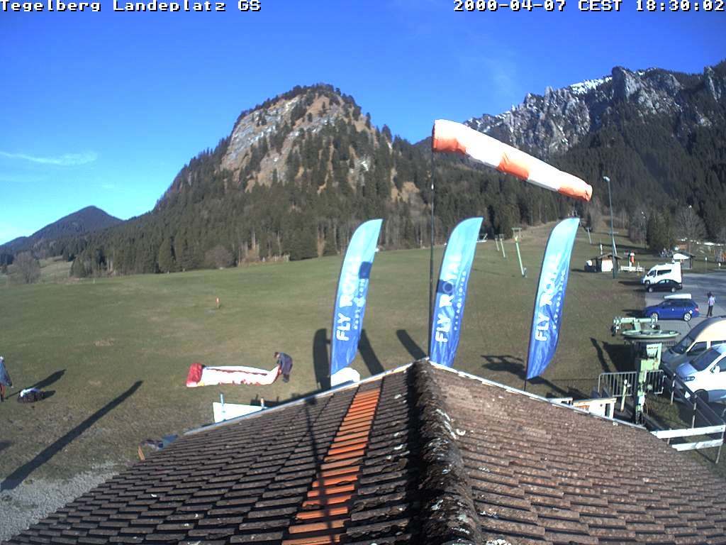 Archived image Webcam Tegelberg - Landing place