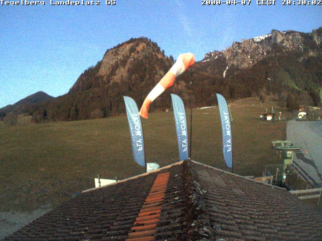 Archiv Foto Webcam Schwangau: Landeplatz am Tegelberg