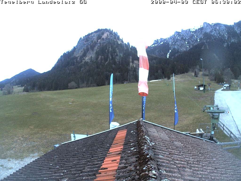 Archiv Foto Webcam Schwangau: Landeplatz am Tegelberg