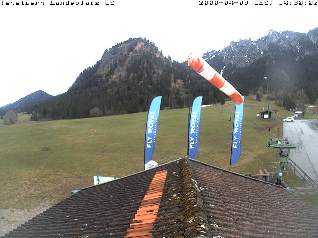 Archived image Webcam Tegelberg - Landing place