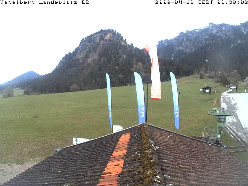 Archived image Webcam Tegelberg - Landing place