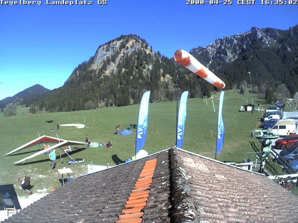 Archiv Foto Webcam Schwangau: Landeplatz am Tegelberg