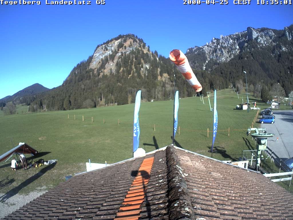 Archiv Foto Webcam Schwangau: Landeplatz am Tegelberg