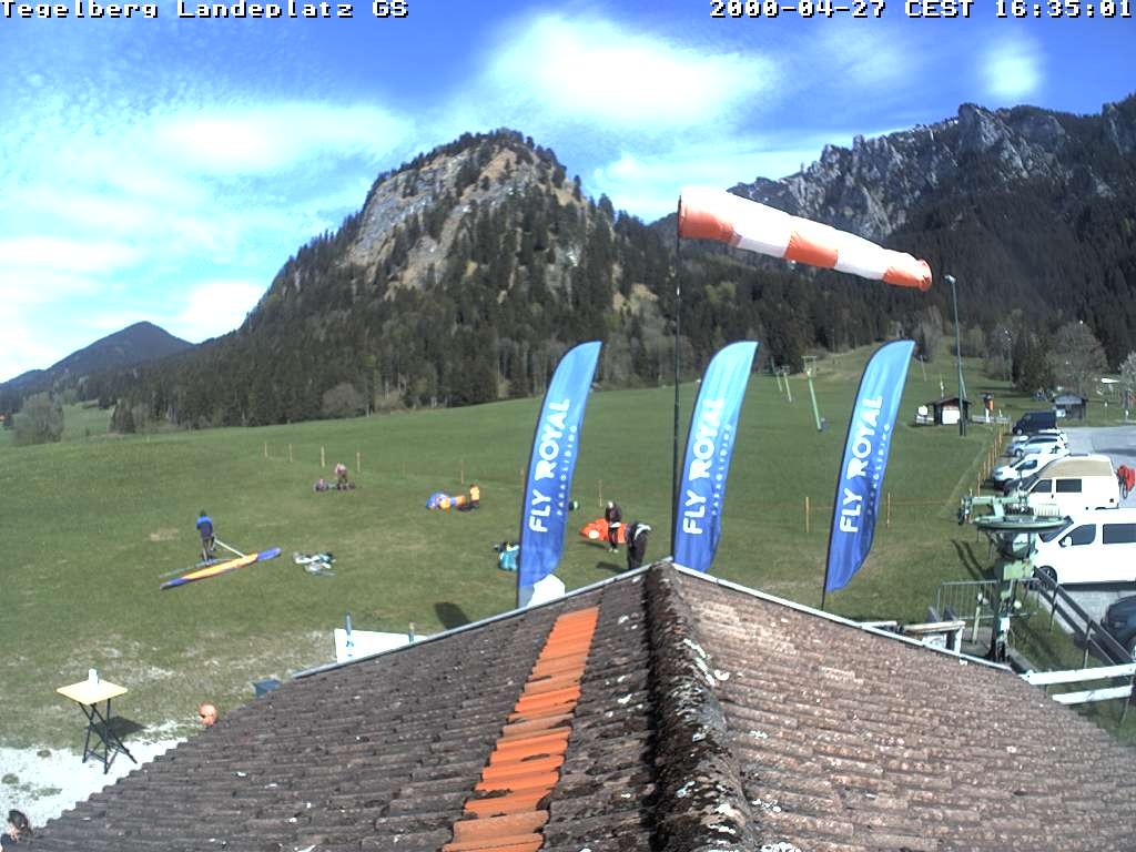 Archived image Webcam Tegelberg - Landing place