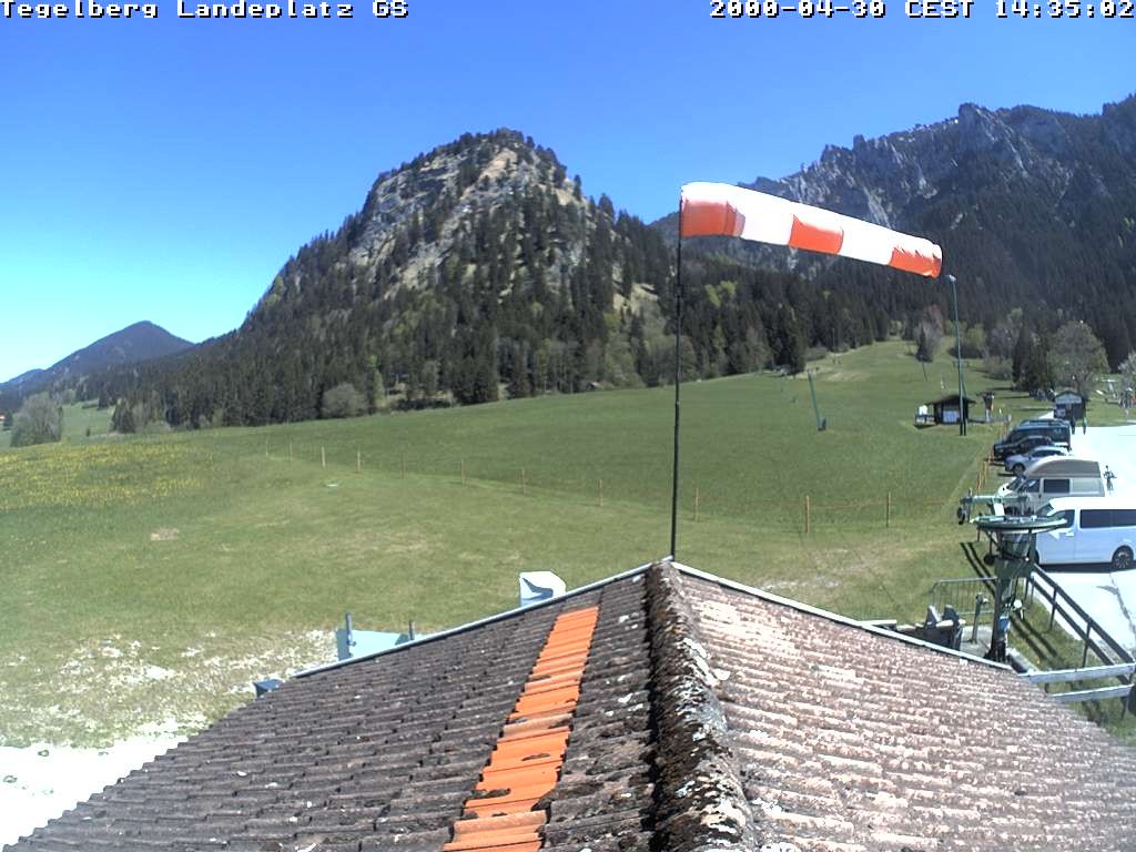 Archived image Webcam Tegelberg - Landing place