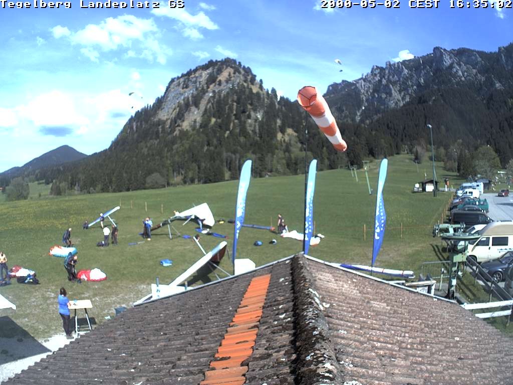 Archiv Foto Webcam Schwangau: Landeplatz am Tegelberg