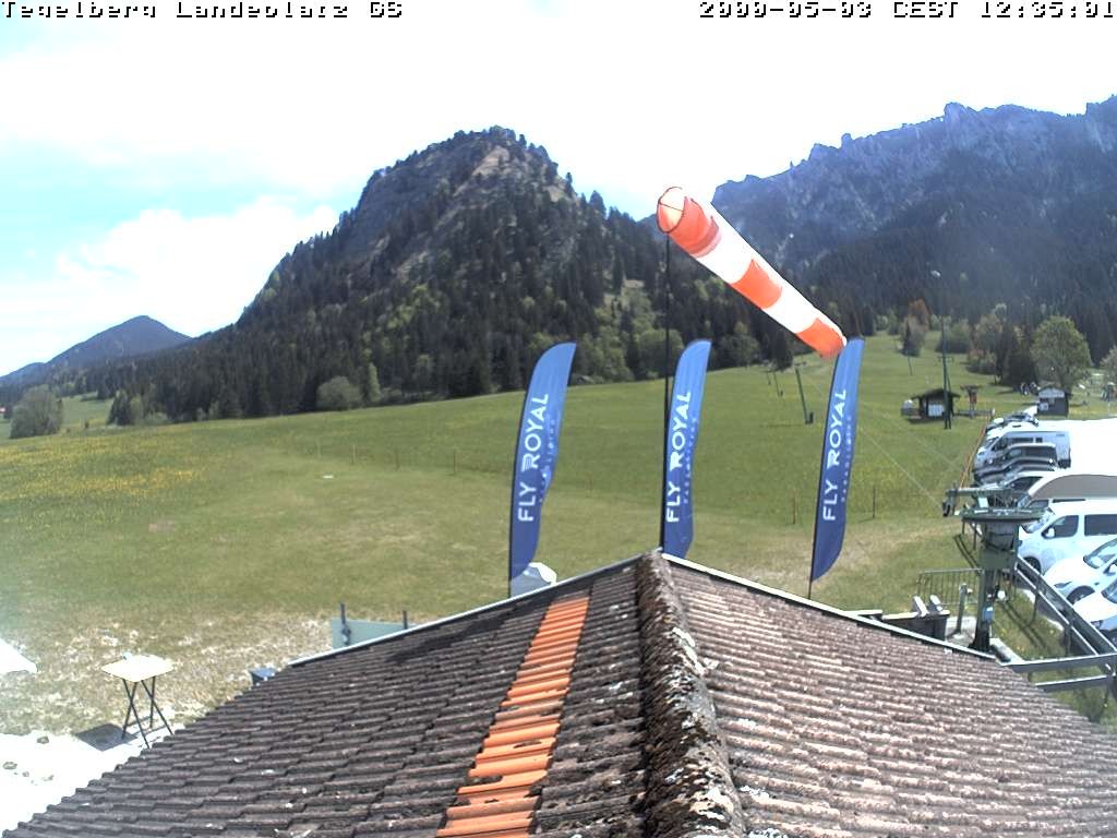 Archived image Webcam Tegelberg - Landing place