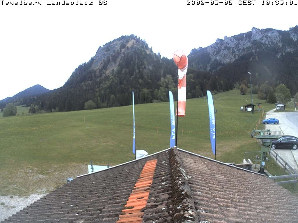 Archived image Webcam Tegelberg - Landing place