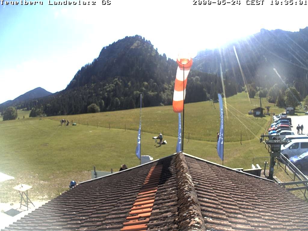 Archiv Foto Webcam Schwangau: Landeplatz am Tegelberg