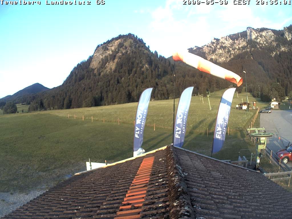 Archiv Foto Webcam Schwangau: Landeplatz am Tegelberg