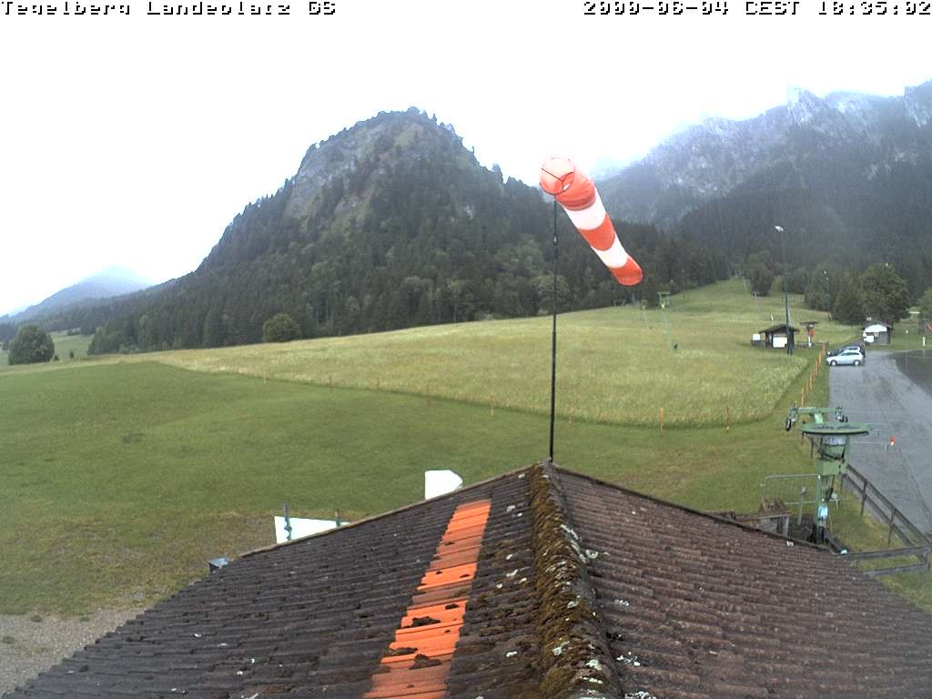 Archiv Foto Webcam Schwangau: Landeplatz am Tegelberg