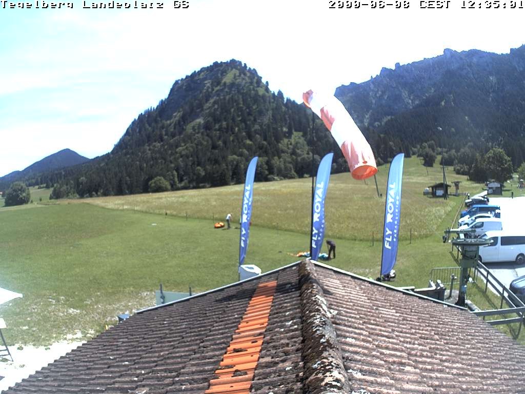 Archiv Foto Webcam Schwangau: Landeplatz am Tegelberg