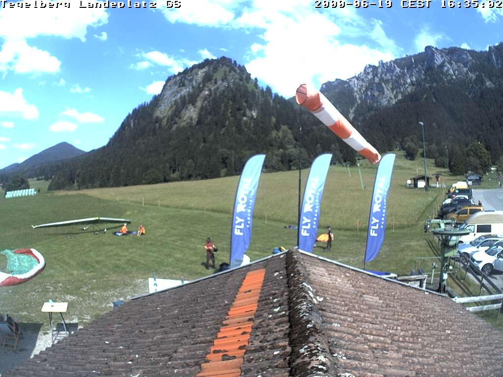 Archived image Webcam Tegelberg - Landing place