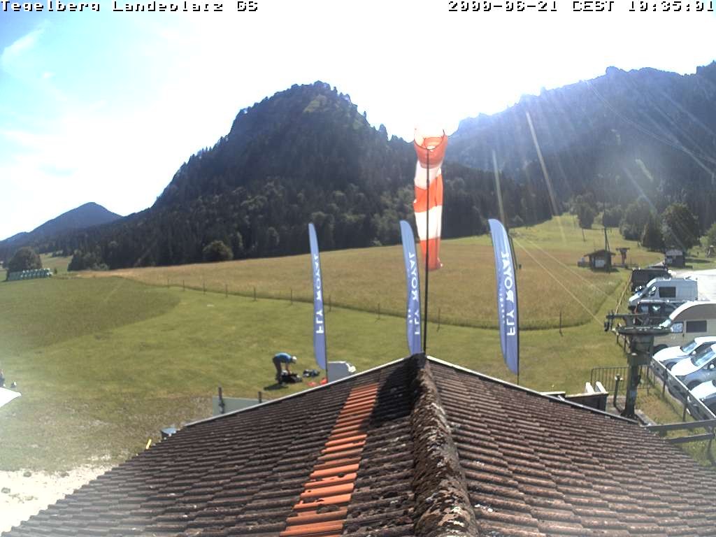 Archiv Foto Webcam Schwangau: Landeplatz am Tegelberg