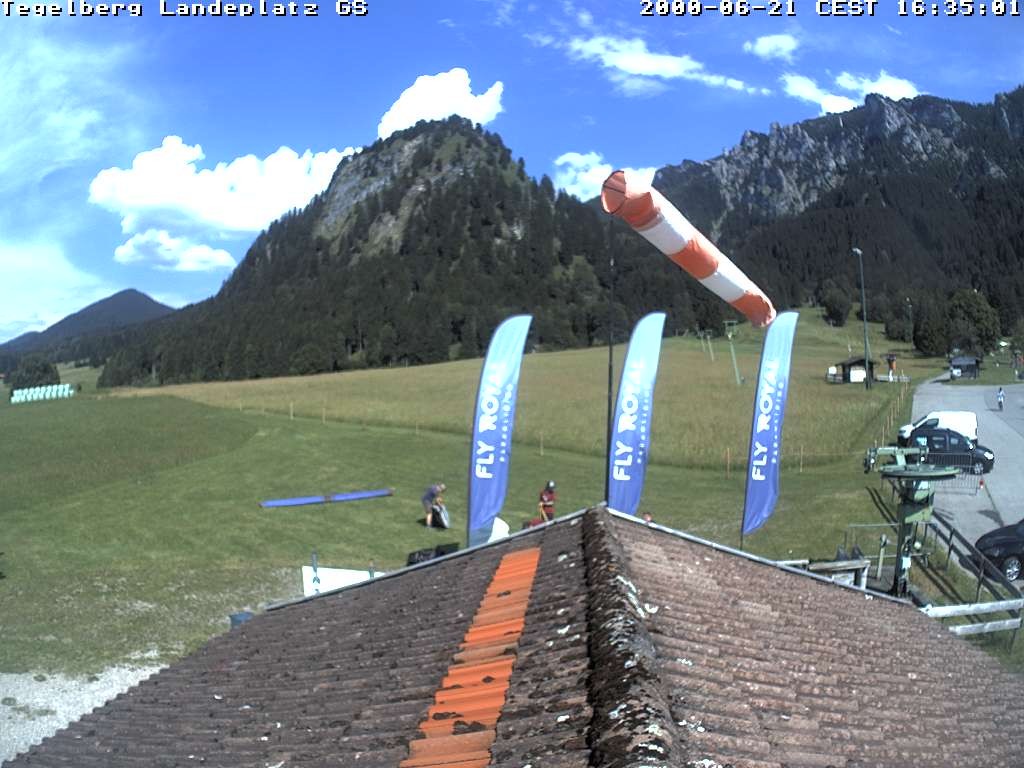 Archiv Foto Webcam Schwangau: Landeplatz am Tegelberg