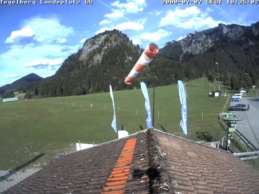 Archiv Foto Webcam Schwangau: Landeplatz am Tegelberg