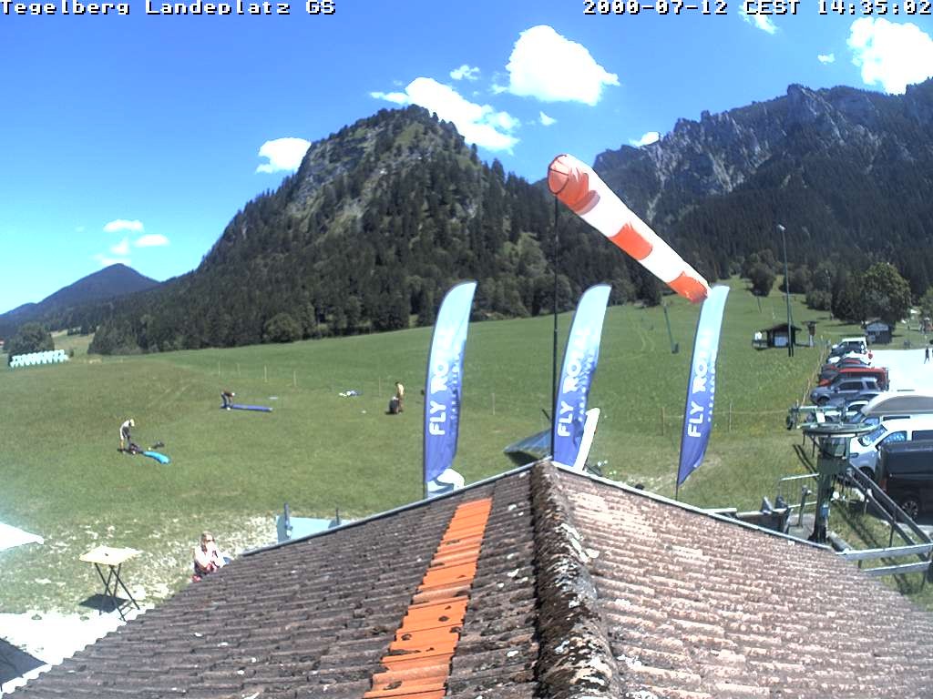 Archived image Webcam Tegelberg - Landing place