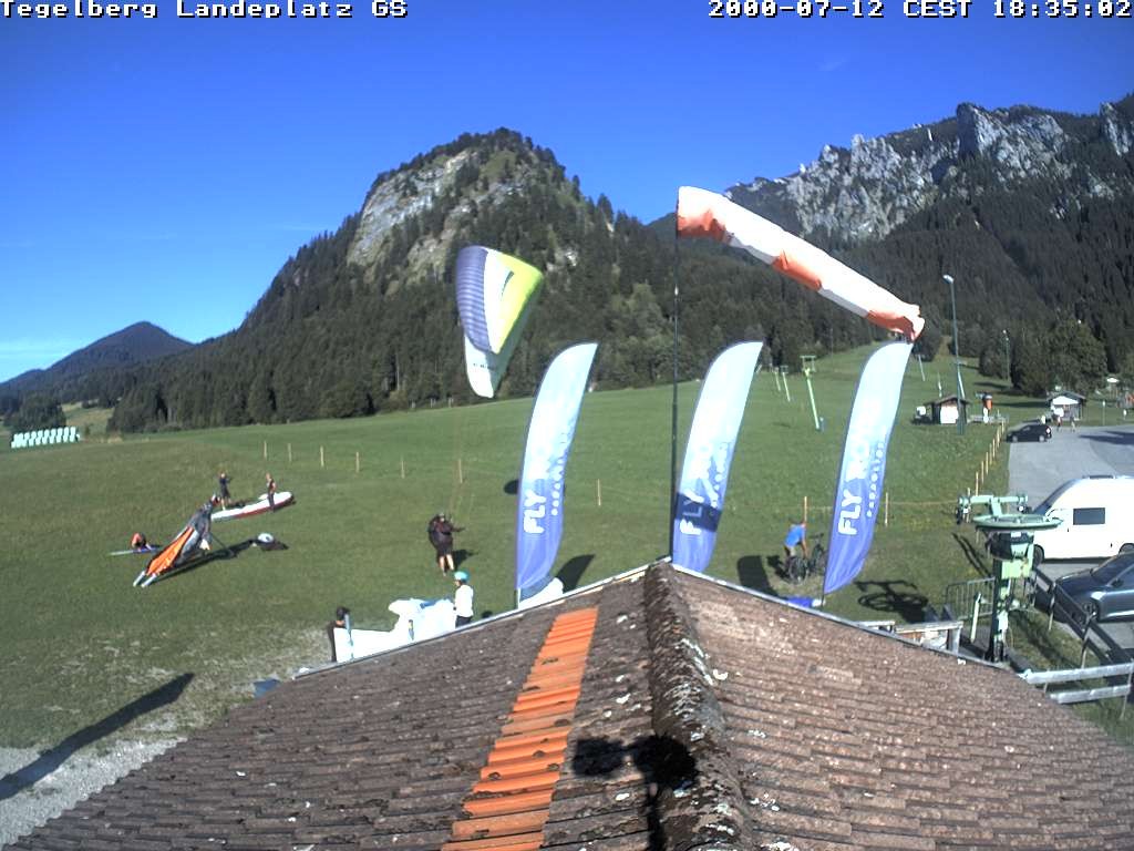 Archived image Webcam Tegelberg - Landing place
